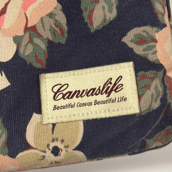 Canvaslife White Rose Laptop Sleeve 15x11” - Picture 3 of 5